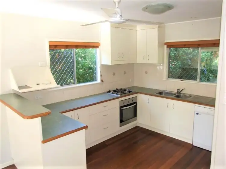 33 Thurecht St, Maryborough QLD 4650