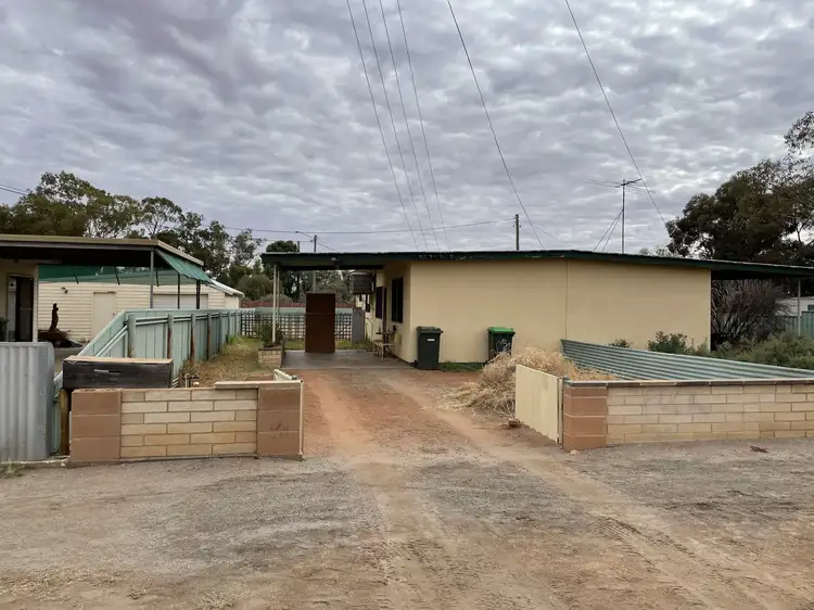 Main view of Homely block of units listing, 616-618 Beryl Street, Broken Hill NSW 2880