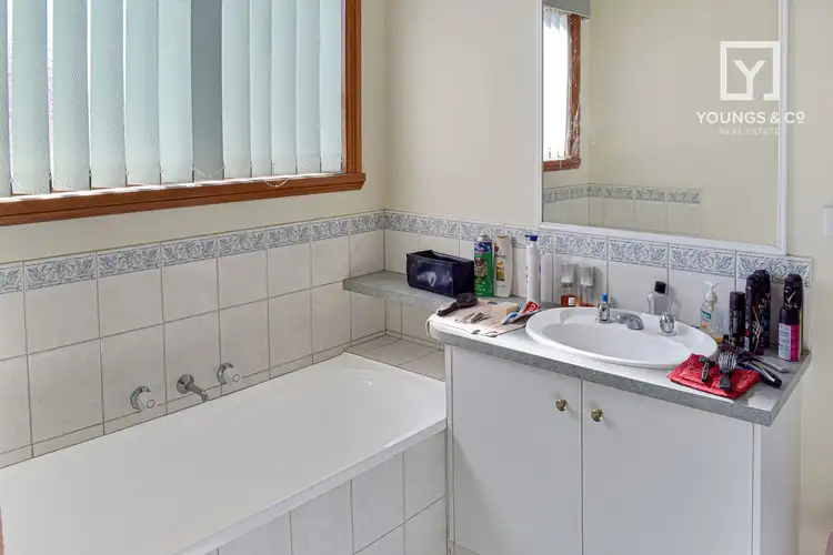 Sixth view of Homely unit listing, 4 Nightingale Cl, Mooroopna VIC 3629