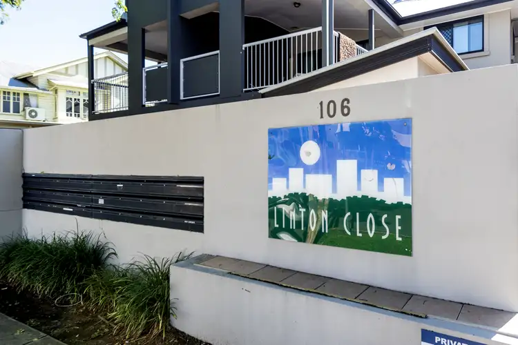 Second view of Homely unit listing, Unit 7/106 Linton St, Kangaroo Point QLD 4169