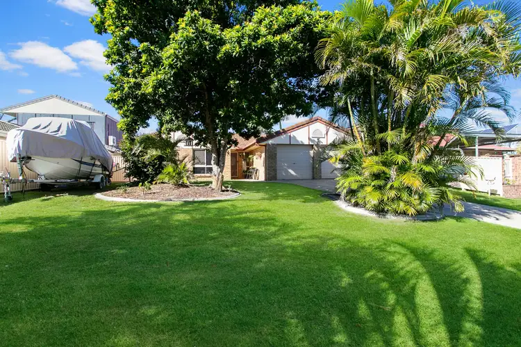 Second view of Homely house listing, 4 Malva Ct, Bongaree QLD 4507