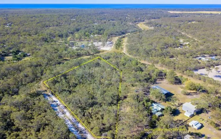 42 Dorron Ct, Moore Park Beach QLD 4670