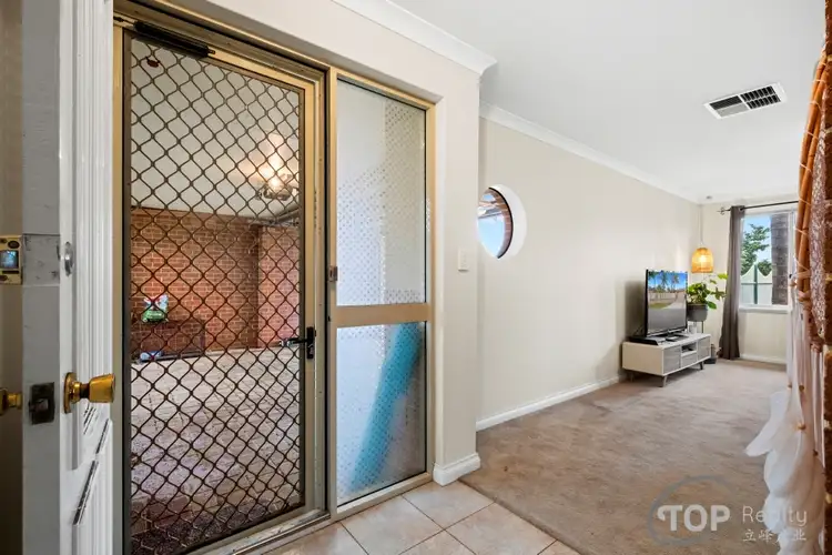 Third view of Homely semi-detached listing, 6A Gloucester Court, Willetton WA 6155