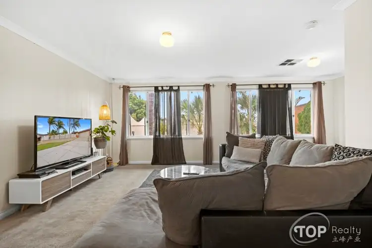 Sixth view of Homely semi-detached listing, 6A Gloucester Court, Willetton WA 6155