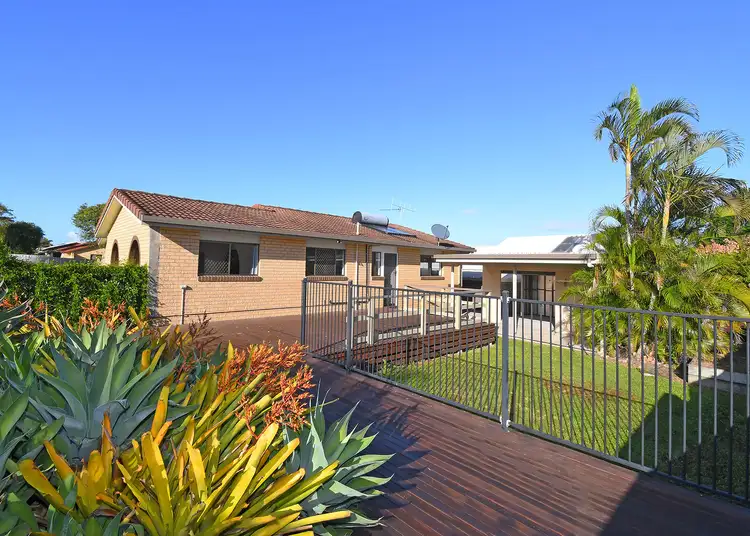 96 Murphy St, Point Vernon QLD 4655