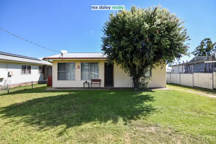 74 Greaves Street, Inverell NSW 2360