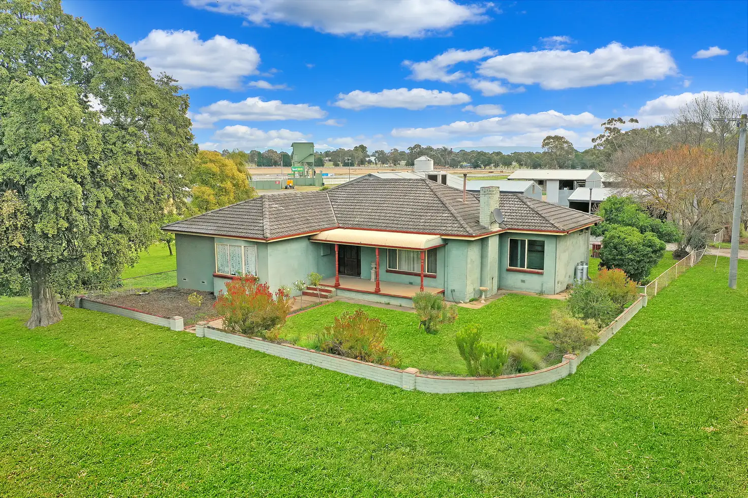 Main view of Homely house listing, 2 Black Range Rd, Stawell VIC 3380