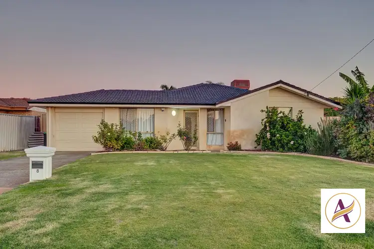 8 Nagambie Cl, South Lake WA 6164