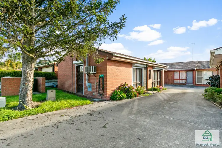Unit 1/20 Saxtons Dr, Moe VIC 3825