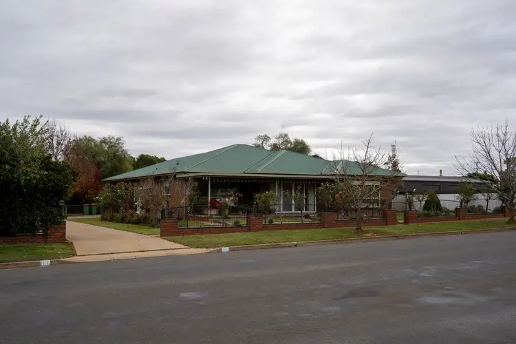 Sixth view of Homely house listing, 137 Dawe St, Corowa NSW 2646