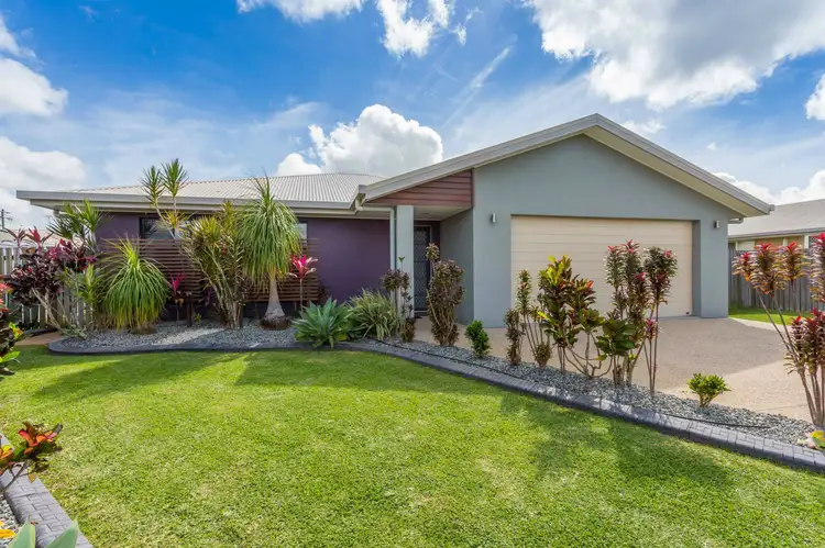 16 Peacock Place, Marian QLD 4753