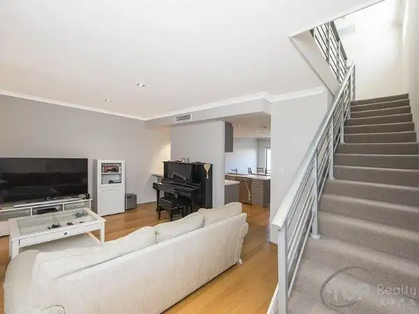Fourth view of Homely unit listing, 36E Arcadia Crescent, Bateman WA 6150