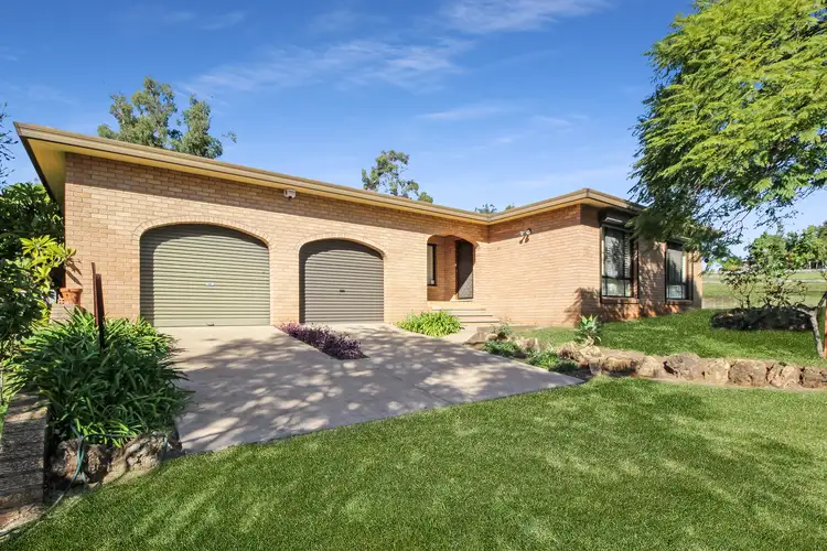 31 St Andrews St, Aberdeen NSW 2336