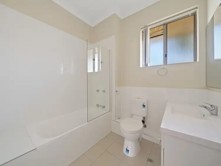 Fifth view of Homely unit listing, Unit 9/31 Bayliss St, Toowong QLD 4066