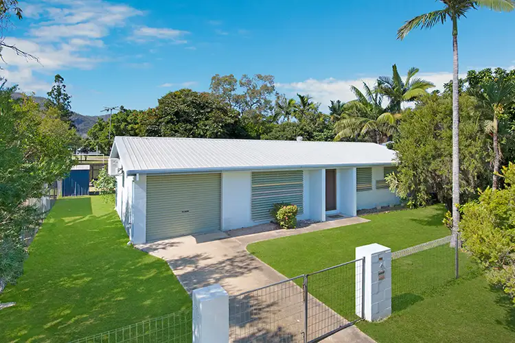 4 Karangi St, Rasmussen QLD 4815