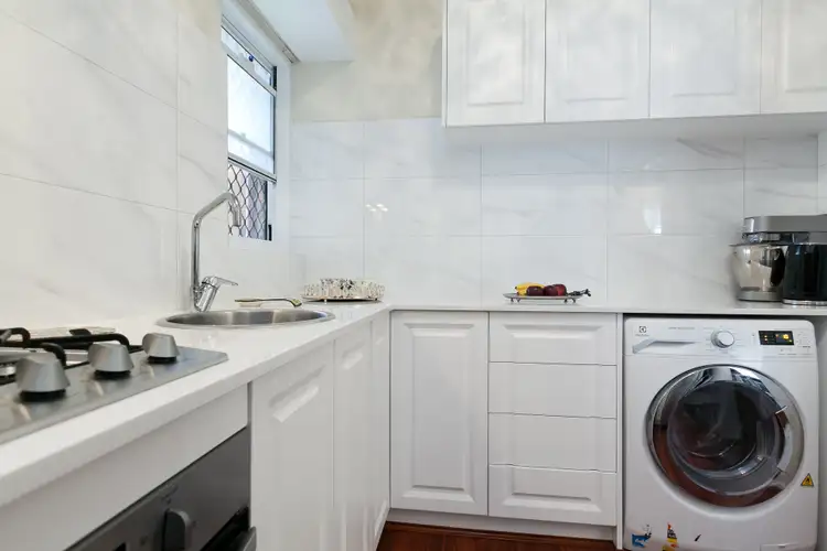 Fifth view of Homely unit listing, 304/45 Adelaide Terrace, East Perth WA 6004