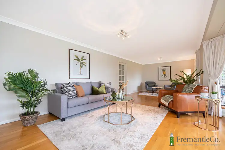 15 Arnold Cres, Kardinya WA 6163