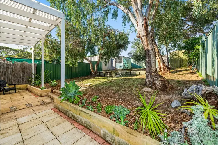 8 Harfleur Pl, Hamilton Hill WA 6163