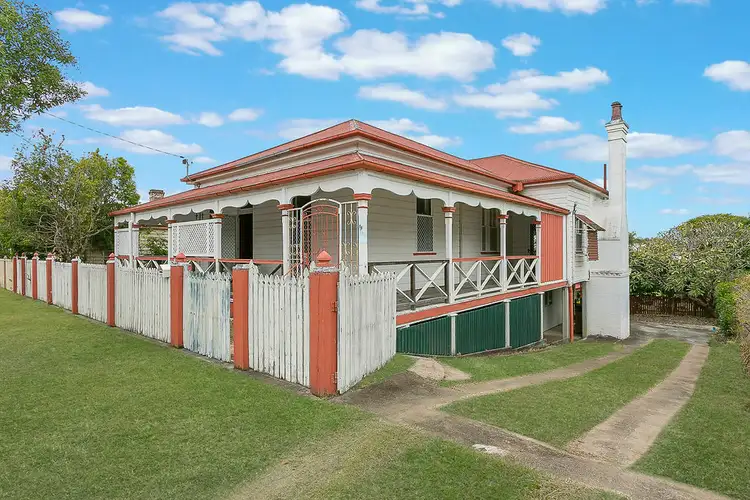 16 Arthur St, Woodend QLD 4305