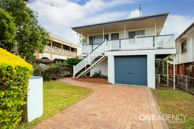 27 Price St, Oxley QLD 4075
