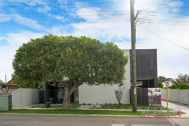2/164 Odin Road, Innaloo WA 6018