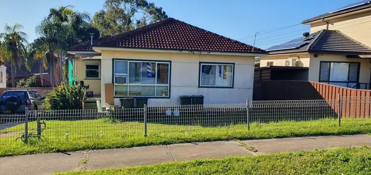 7 Ash St, Greystanes NSW 2145