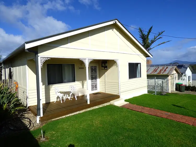 24 Chandos St, Eden NSW 2551