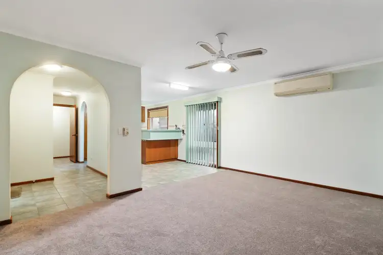 Seventh view of Homely unit listing, Unit 2/11 Clift Ct, Traralgon VIC 3844