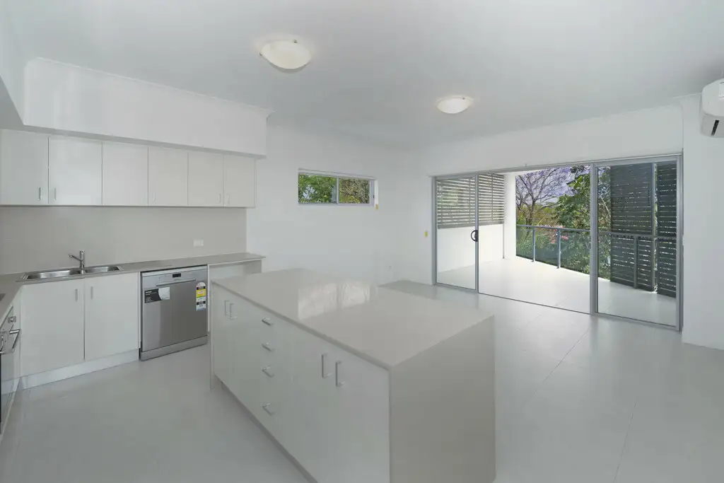 Main view of Homely apartment listing, Unit 5/24 Rawlins St, Kangaroo Point QLD 4169