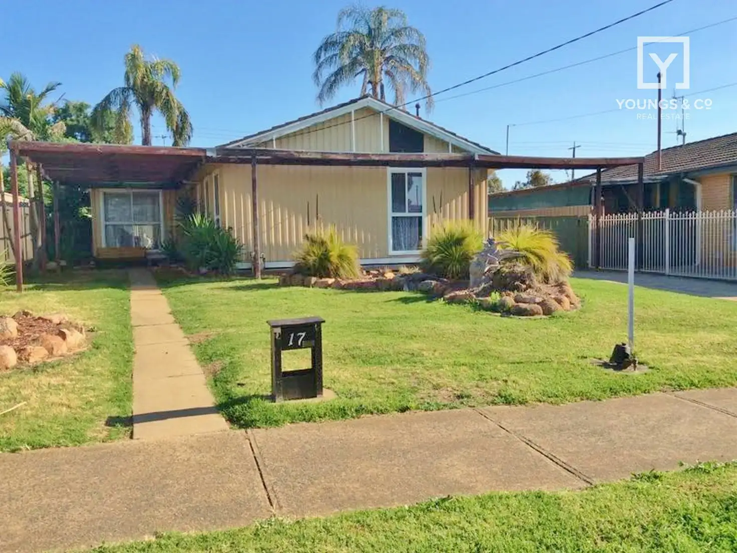 Main view of Homely house listing, 17 Stevens Cres, Mooroopna VIC 3629