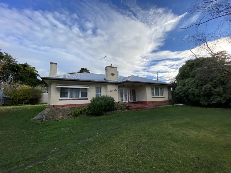 335 Campbell Rd