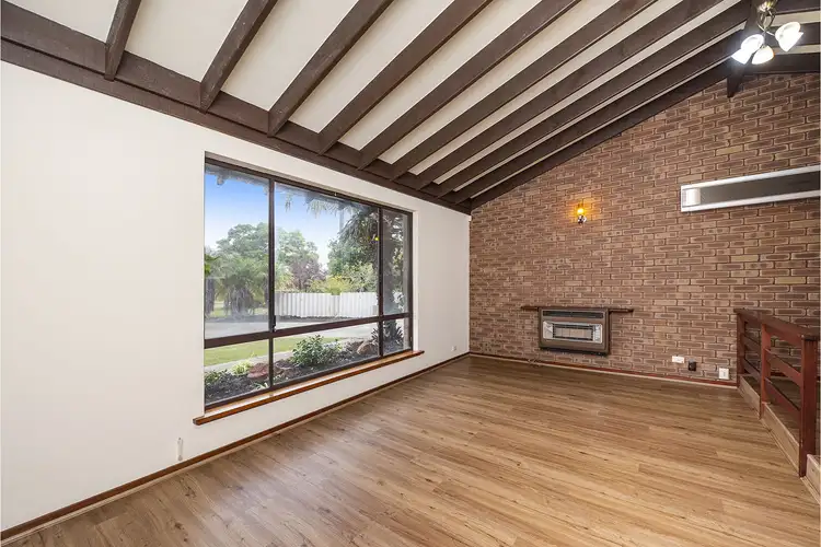 Fourth view of Homely house listing, 6 Wimpole Court, Alexander Heights WA 6064