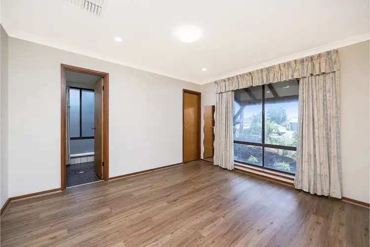 Seventh view of Homely house listing, 6 Wimpole Court, Alexander Heights WA 6064