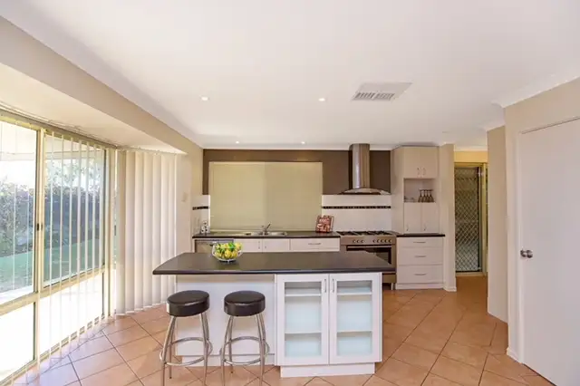 Sixth view of Homely house listing, 8 Whim Court, Kinross WA 6028