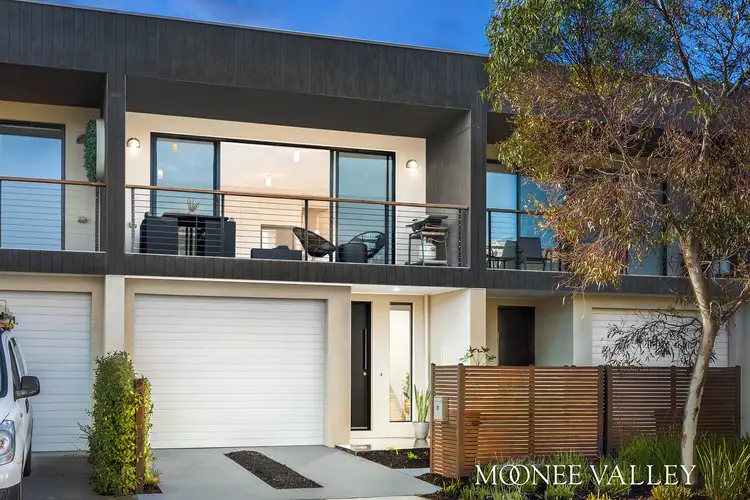 Main view of Homely townhouse listing, 20 Lakeside Crescent, Keilor East VIC 3033