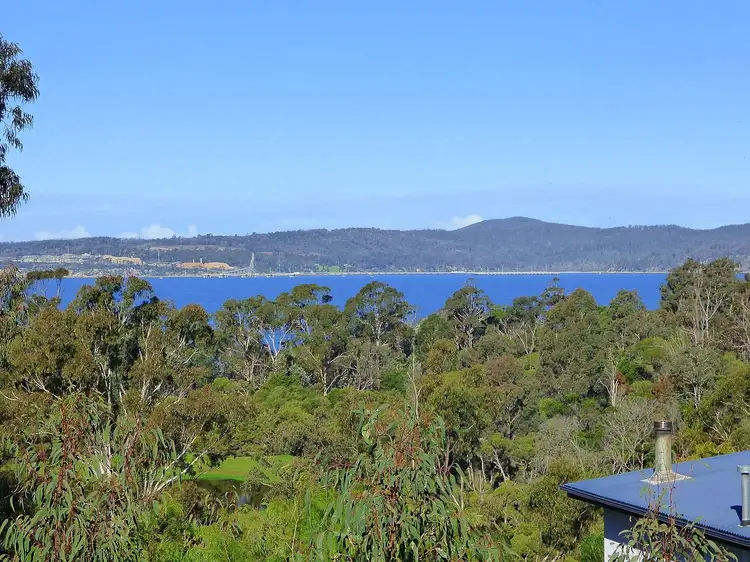 29 Whale Cove Cct, Eden NSW 2551