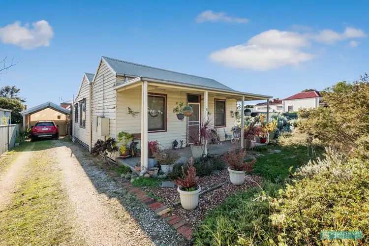 Main view of Homely house listing, 6 Kneebone Street, Eaglehawk VIC 3556