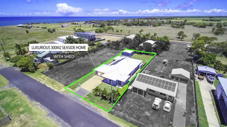 9 Spray St, Burnett Heads QLD 4670