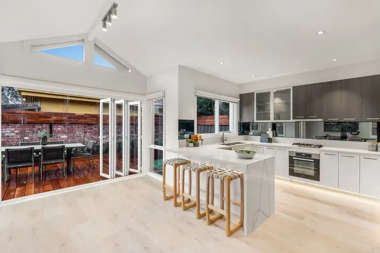 11 Thurling St, Mentone VIC 3194