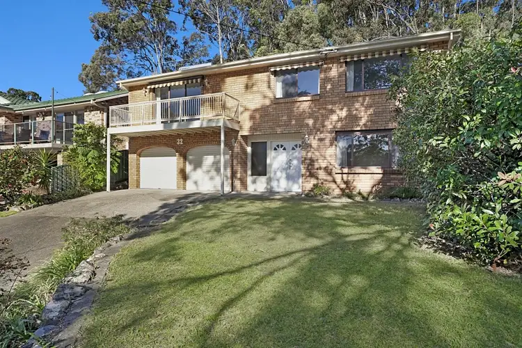 32 Christopher Ave, Valentine NSW 2280