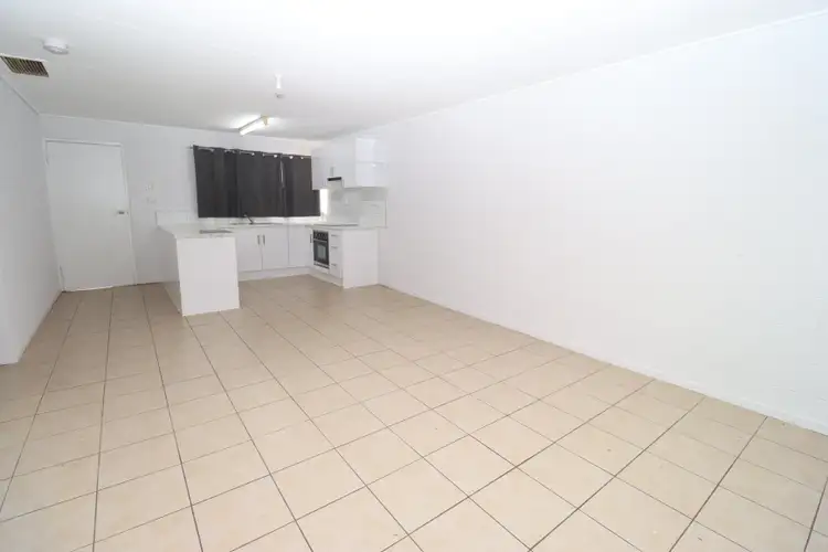 Fourth view of Homely unit listing, Unit 4/38 Hilary St, Mount Isa QLD 4825