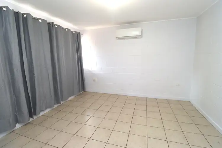 Fifth view of Homely unit listing, Unit 4/38 Hilary St, Mount Isa QLD 4825