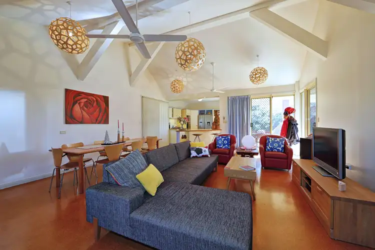 Fifth view of Homely house listing, 4 Redman Ct, Bargara QLD 4670