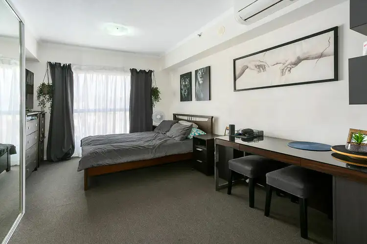 Unit 508/11 Ellenborough St, Woodend QLD 4305