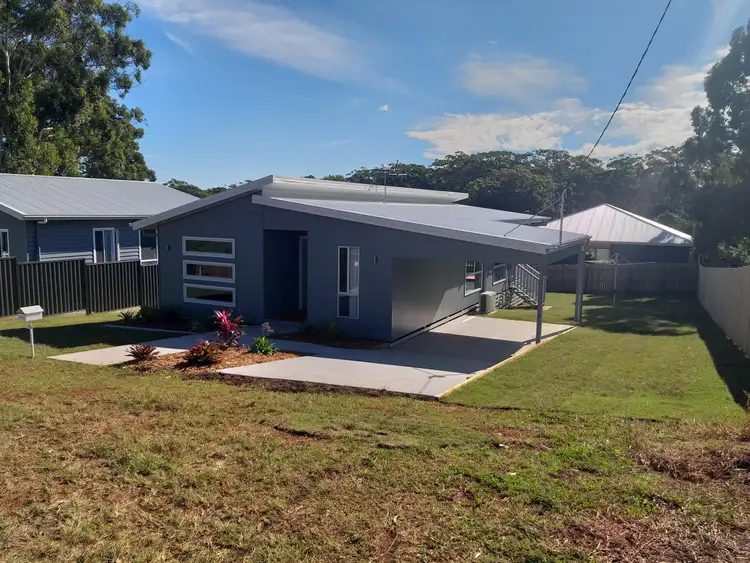 Second view of Homely house listing, 31 Vista St, Russell Island QLD 4184