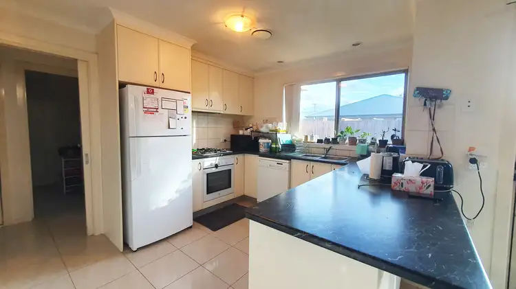 Fifth view of Homely unit listing, Unit 2/126 Grey St, Traralgon VIC 3844