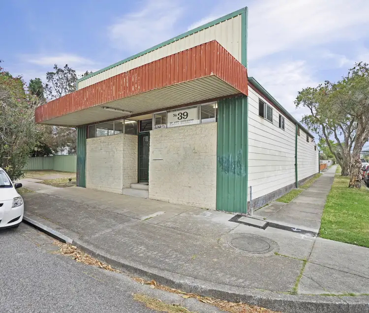 39 Platt St, Waratah NSW 2298
