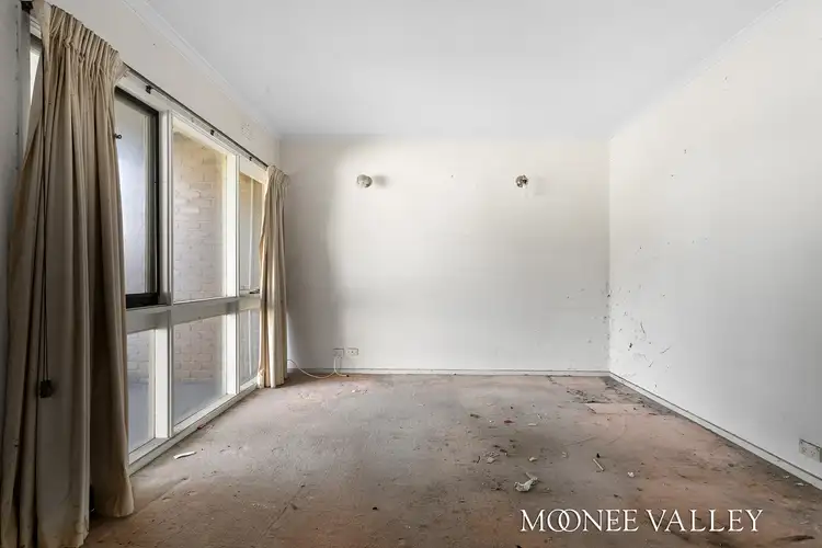 Third view of Homely townhouse listing, 5/10 Templewood Crescent, Avondale Heights VIC 3034