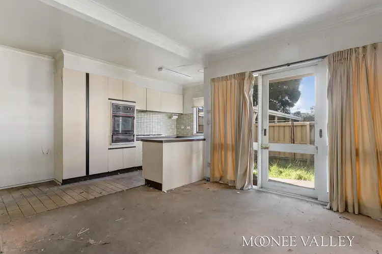 Fourth view of Homely townhouse listing, 5/10 Templewood Crescent, Avondale Heights VIC 3034