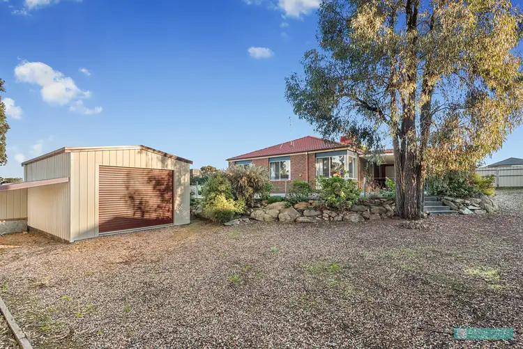 53 Daniel Dr, Golden Square VIC 3555
